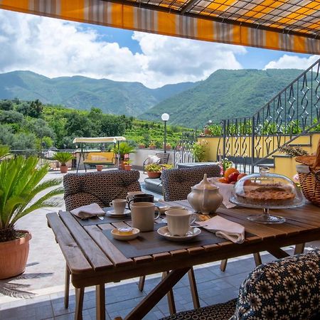 B&B L'Abbraccio Casola di Napoli 외부 사진